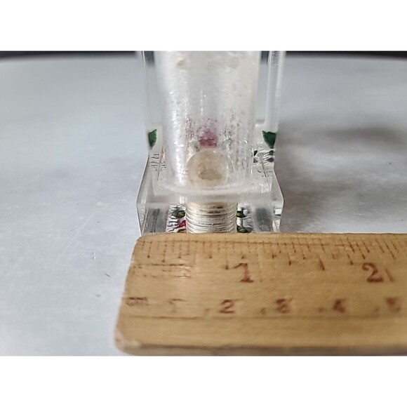 Vintage Salt And Pepper Shakers - Picture 9 of 10